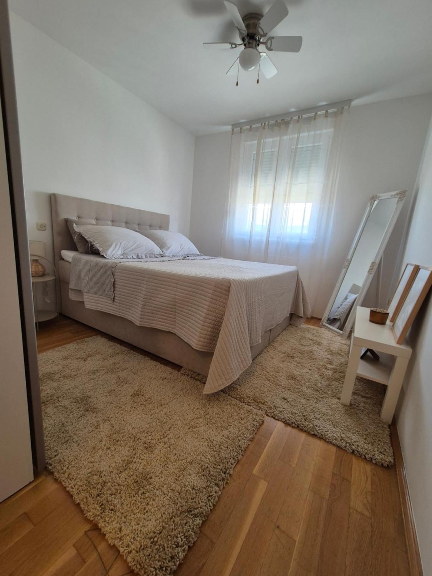 Antonella Apartment Split Exterior photo